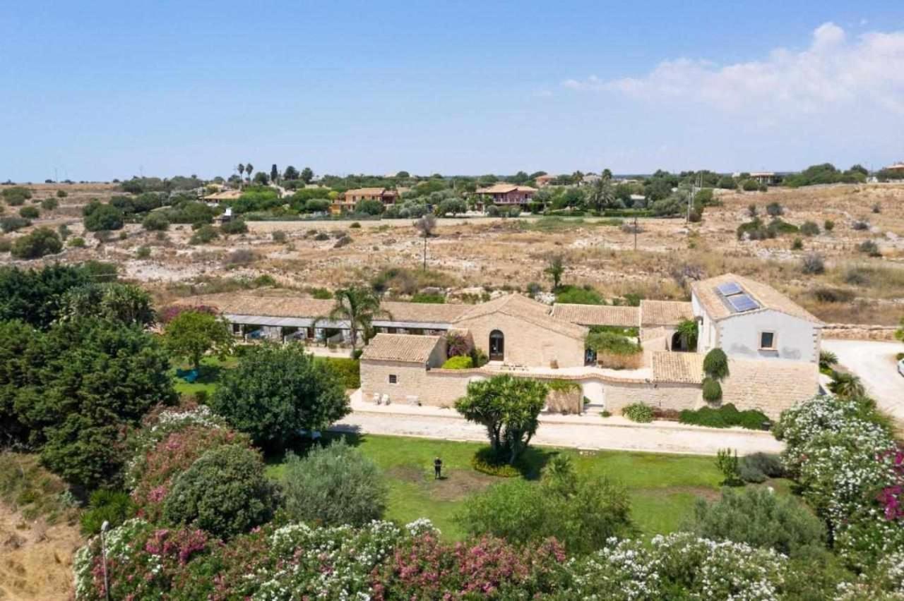 بوزالو Torre Dantona Country Suites المظهر الخارجي الصورة