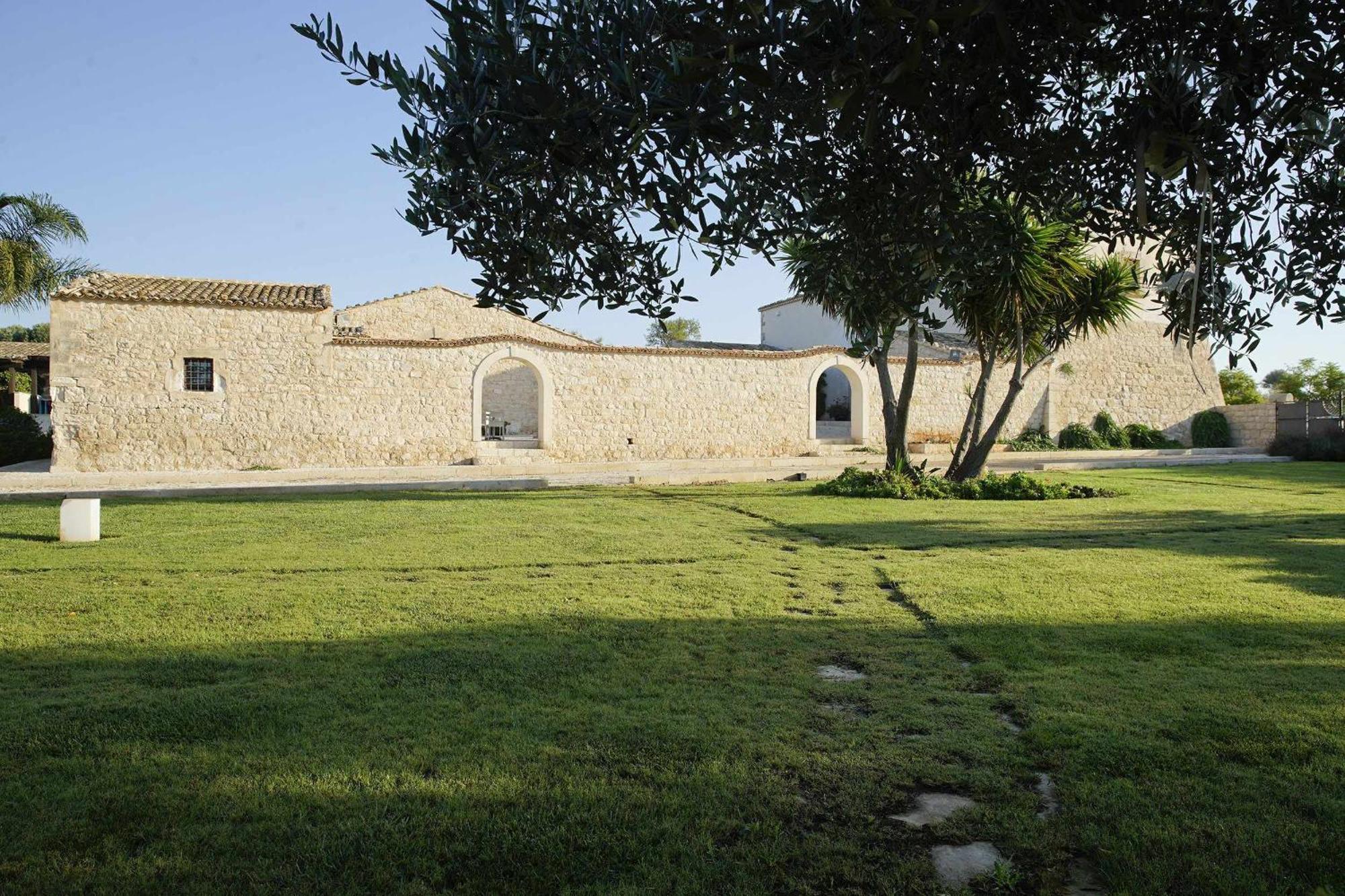 بوزالو Torre Dantona Country Suites المظهر الخارجي الصورة